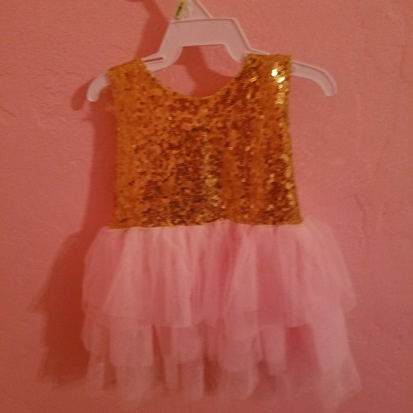 Pink and gold sequin girl dress - Picture 3 of 3